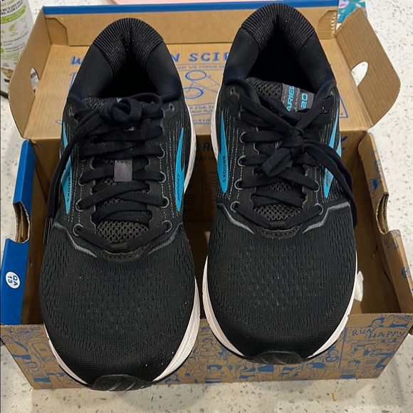 Brooks Ariel '20 Women's Running Shoes | Sz 9 2E - Picture 9 of 14